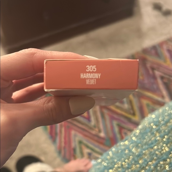 Kylie Cosmetics lip kit in Harmony, lipstick and liner. Neutral pink - Picture 2 of 5